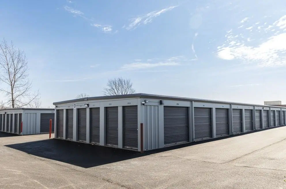 Newcoast self-storage facility in Homer Glen, Illinois
